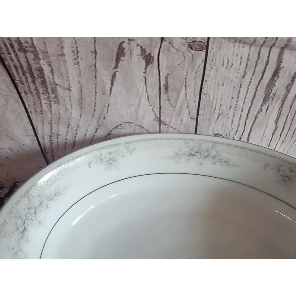 Legendary by Noritake Sri Lanka Sweet Leilani 9.5